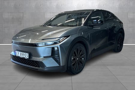Toyota C-HR+