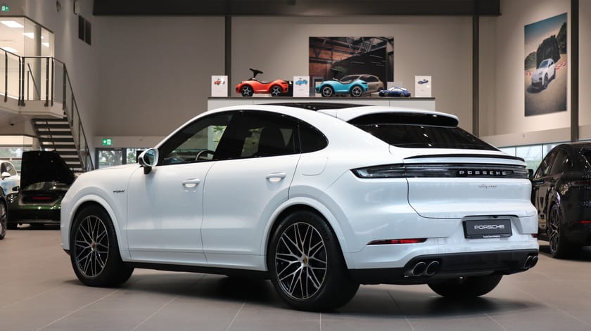 Bild 2 av Porsche Cayenne E-Hybrid Coupé
