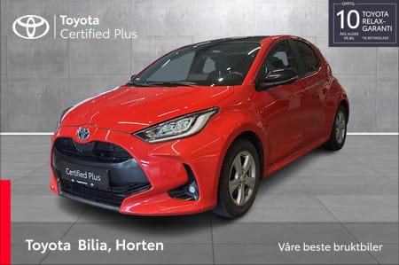 Toyota Yaris Hybrid / Style Tech / Panoramatak / Velholdt