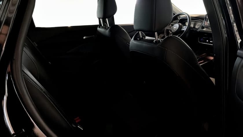 Bild 5 av Nissan Qashqai MHEV 158 XTRONIC 2WD N-CONNECTA MY25