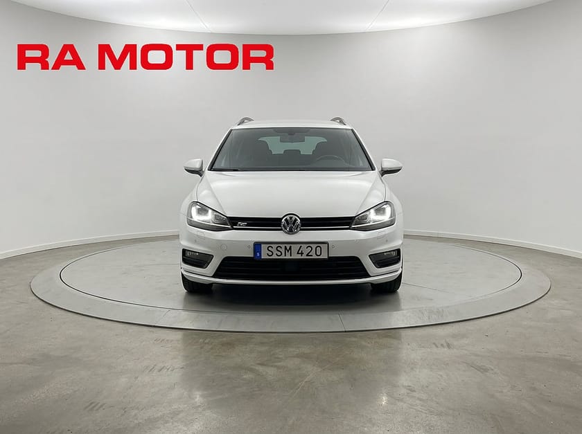 Bild 3 av Volkswagen Golf Sportscombi 2.0 TDI 150hk DSG R-Line| D-värm |Drag | Backkamera |