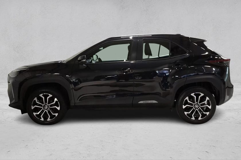 Bilde 2 av Toyota Yaris Cross Hybrid AWD-i Automat Active