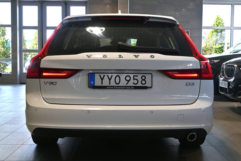 Bild 4 av Volvo V90 D3 Momentum Edition Drag Värmare