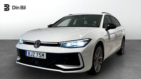 Volkswagen Passat Variant eHybrid DSG R-line Blackstyle Drag/Panorama/Dcc