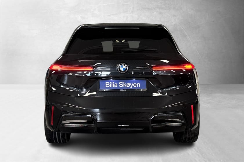 Bilde 3 av BMW iX xDrive60