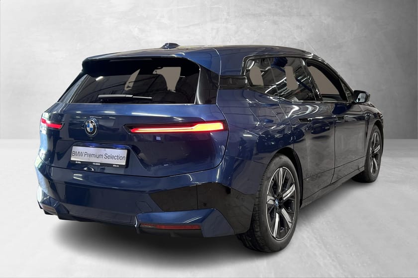 Bilde 4 av BMW iX xDrive40 FullyCharged,Sportspk.,Lazer,Harman/Kardon