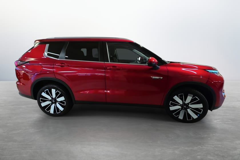 Bilde 4 av Mitsubishi Outlander PHEV HENGERFESTE|ACC|HEAD-UP|YAMAHA|SKINN|VARMEPUMPE