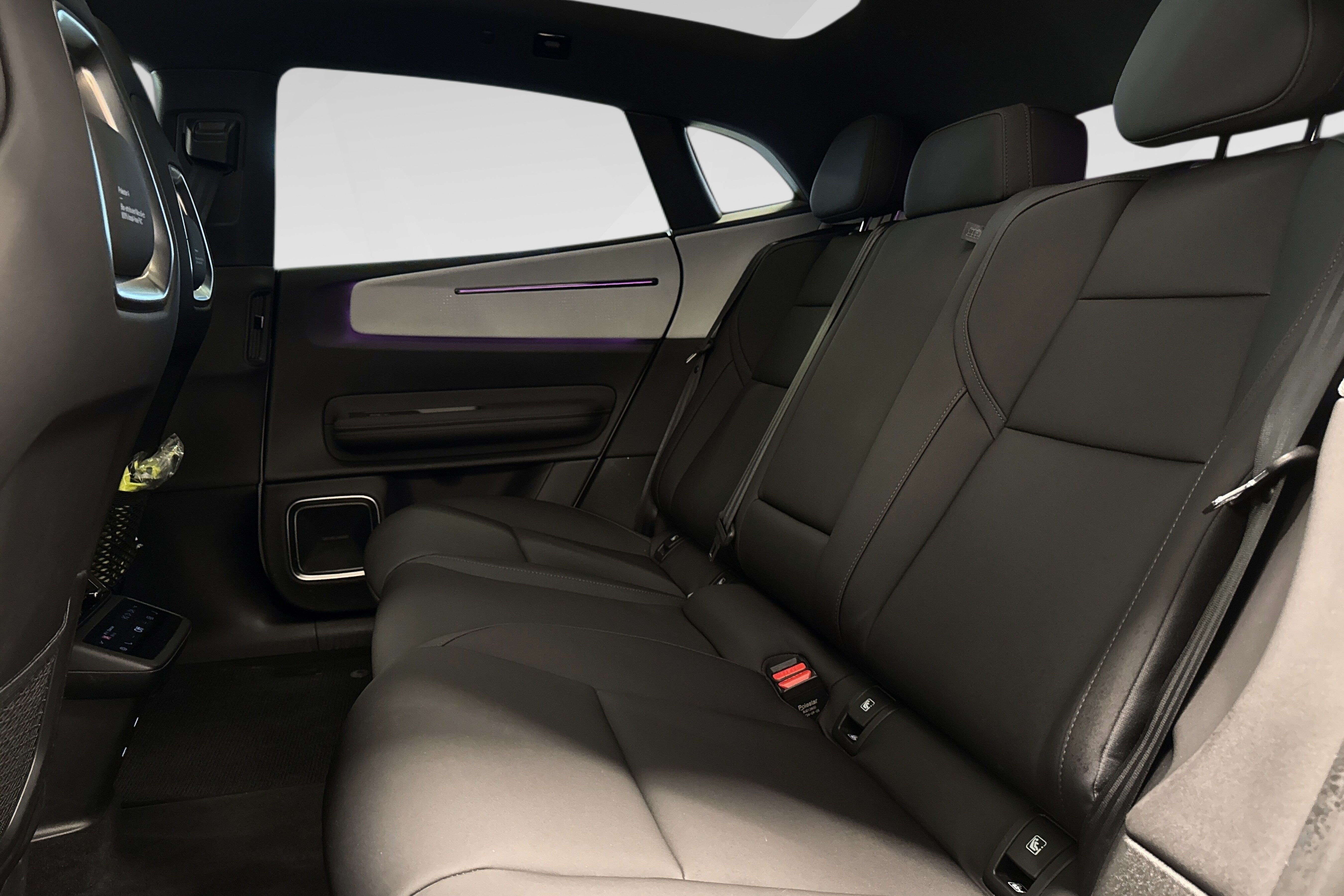 Polestar 4 Long Range Dual motor bilde 16
