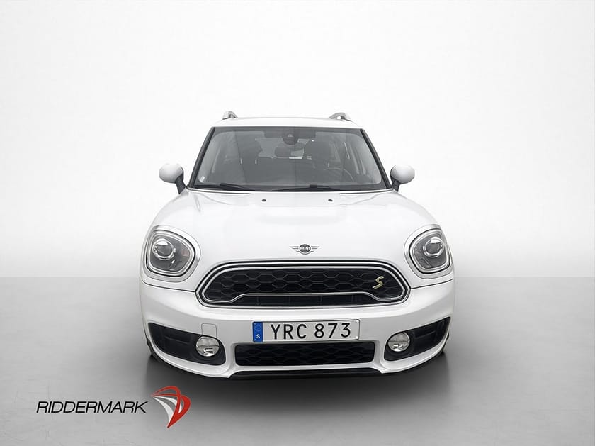 Bild 2 av MINI Countryman Cooper SE ALL4 Salt II H/K HUD Navi Sensorer MOMS