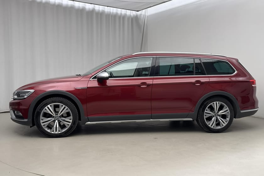 Bild 2 av Volkswagen Passat Alltrack 2.0 TDI 4MOTION (190hk) Executive