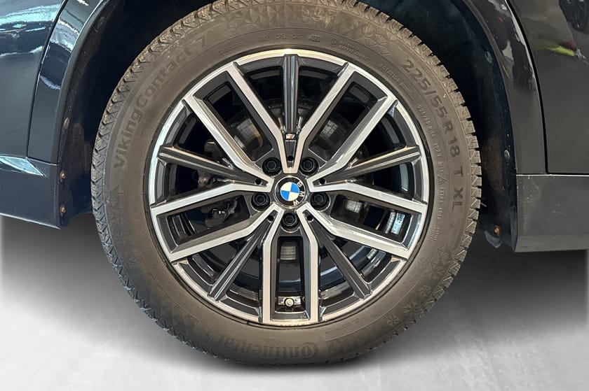 Bilde 5 av BMW iX1 xDrive30 Fully Charged M-sport, Elsete, H/K, Headup++