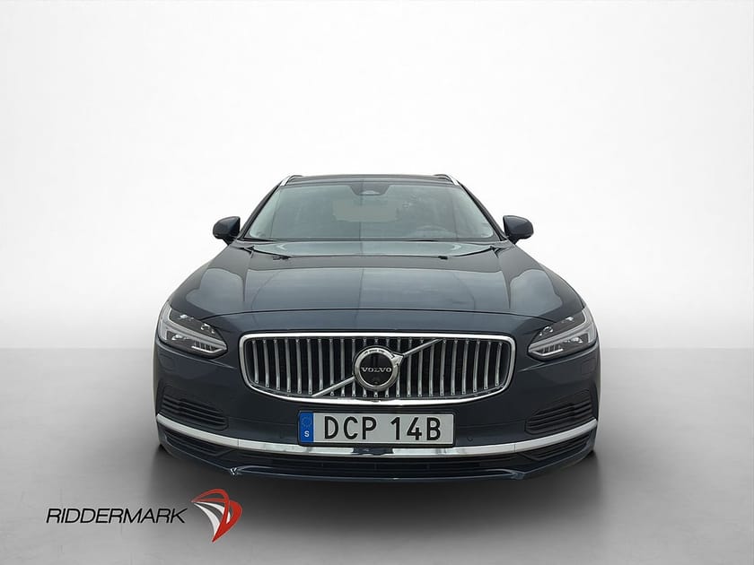 Bild 2 av Volvo V90 Plug-In Hybrid AWD Plus Drag Skinn 360° CarPlay