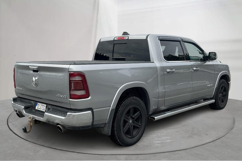 Bild 3 av RAM 1500 Crew Cab 5.7 (395hk) Laramie Panorama Helläder