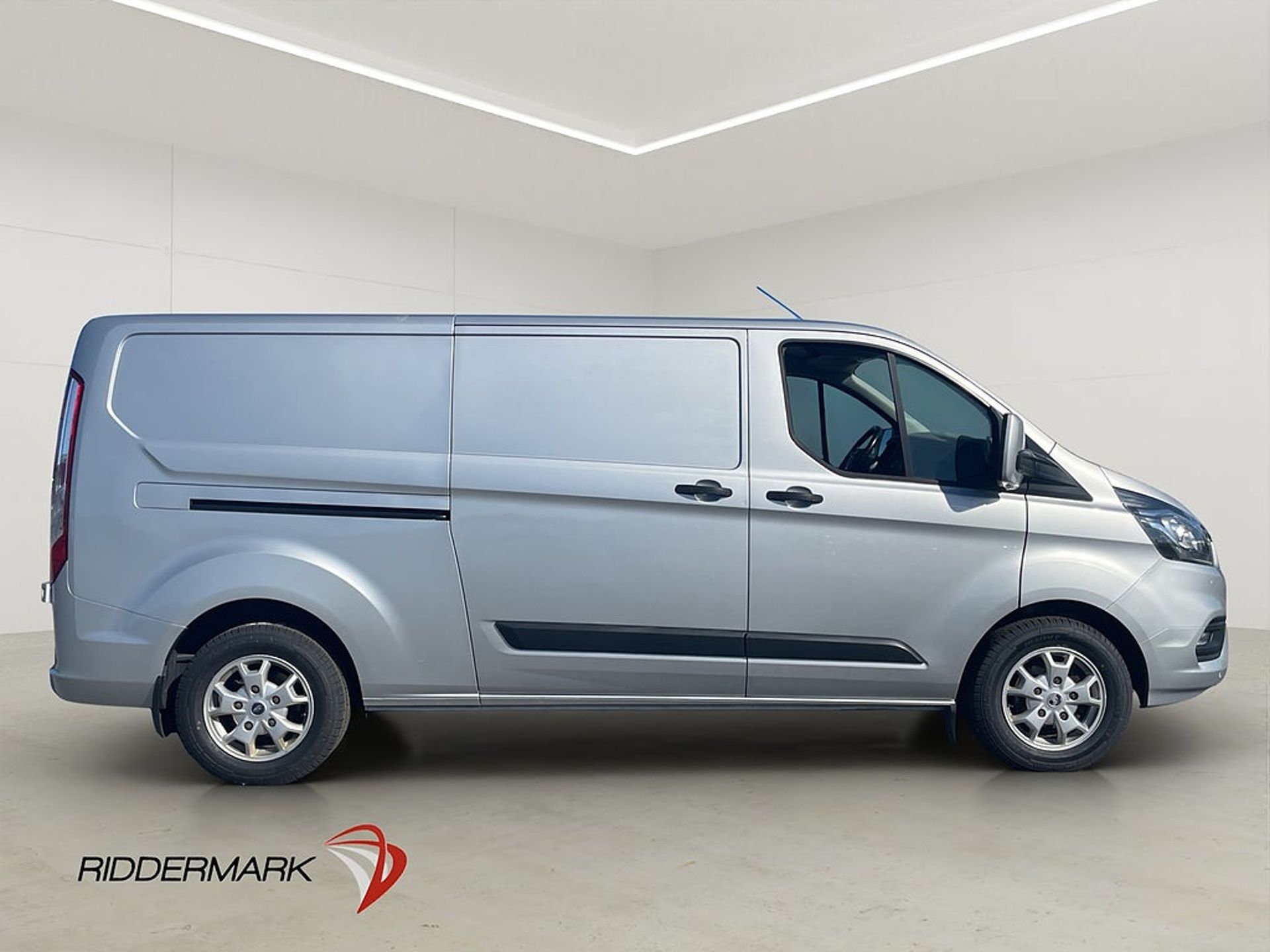 Ford Transit Custom 2018, kuva 2/10
