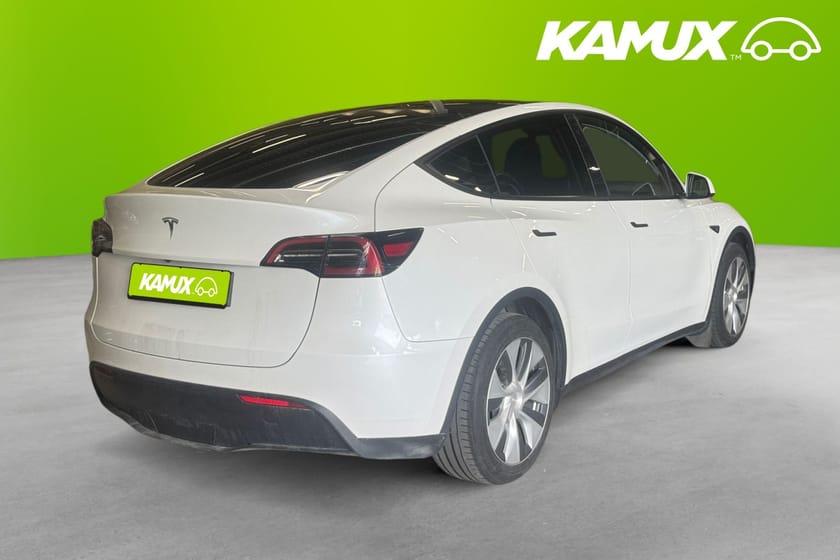 Bild 4 av Tesla Model Y Standard Range RWD Drag 299hk