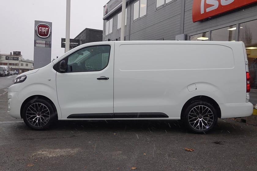 Bild 3 av Citroën Jumpy Van IP 120hk L3H1 18" | INREDNING | DRAG | VÄRMARE