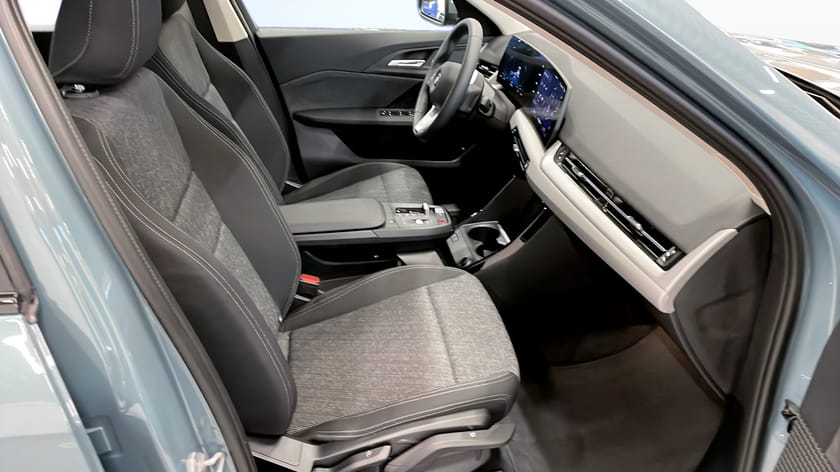 Bild 3 av BMW iX1 xDrive30 xDrive 30 Active Edition Dragkrok Rattvärme Backkamera