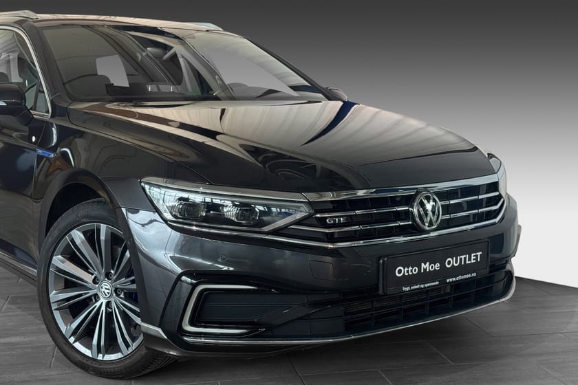 Bilde 2 av Volkswagen Passat Variant GTE | LAV KM | KROK | MATRIX | PANO | ACC | KAMERA