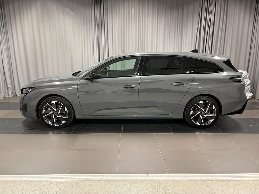 Bild 2 av Peugeot 308 SW Hybrid 145 SW ALLURE AUT Inkl. Vinterhjul