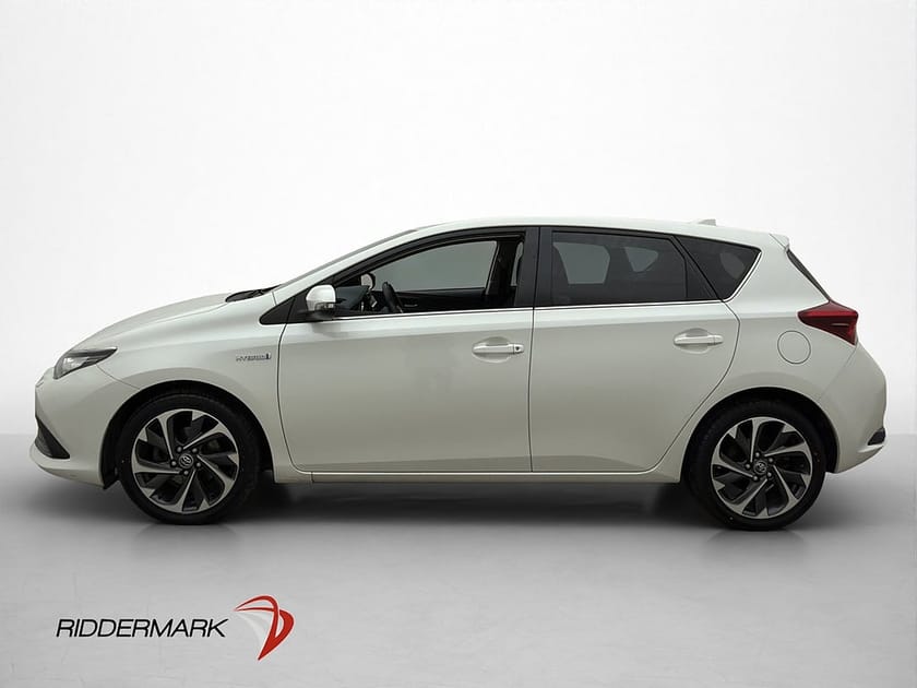 Bild 2 av Toyota Auris Hybrid 136hk Active Plus M&K Värmare Kamera