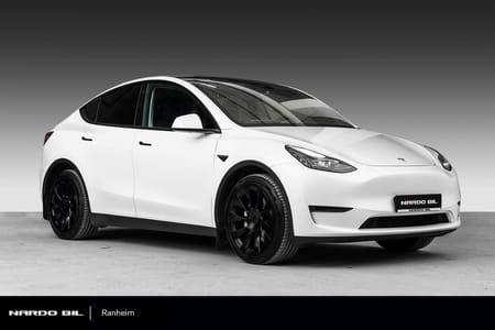 Tesla Model Y Long Range AWD