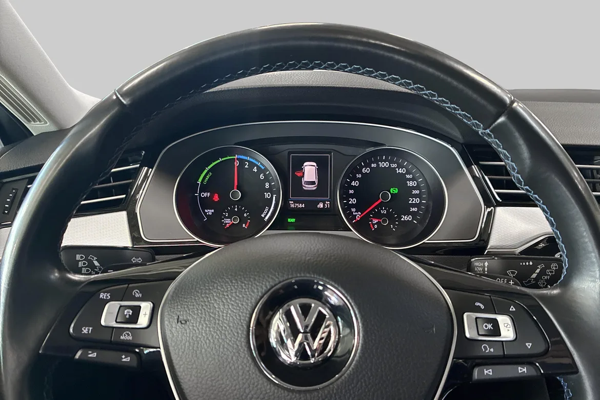 picture of a car