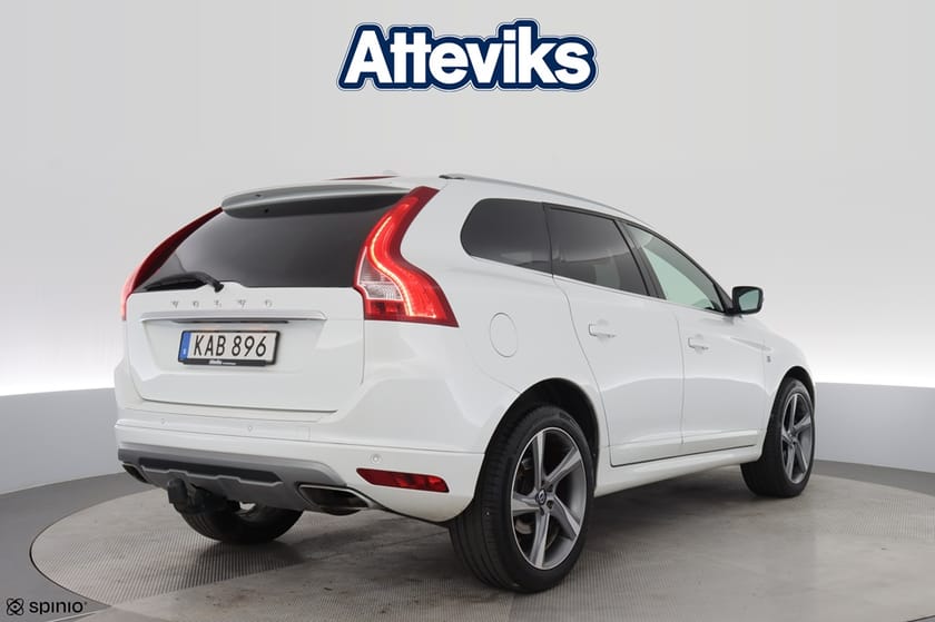 Bild 3 av Volvo XC60 D4 Geartronic 190hk Ocean Race *Pano/Drag*