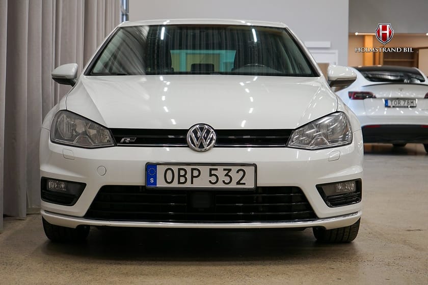 Bild 5 av Volkswagen Golf 5-dörrar 1.2 TSI 110hk BMT R-line Style Carplay