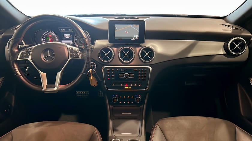 Bild 5 av Mercedes-Benz GLA 220 CDI / AMG Line / Backkamera
