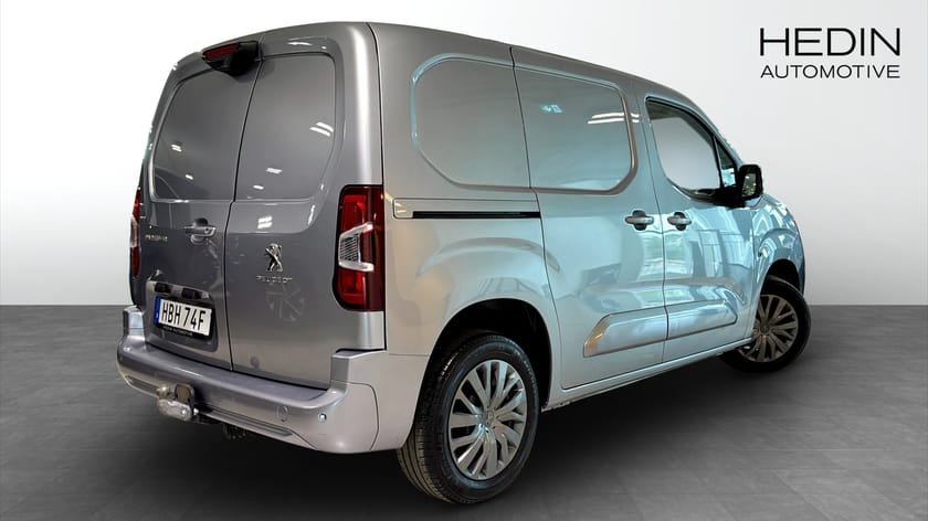Bild 2 av Peugeot Partner Utökad Last 1.5 BlueHDi 130hk Dragkrok