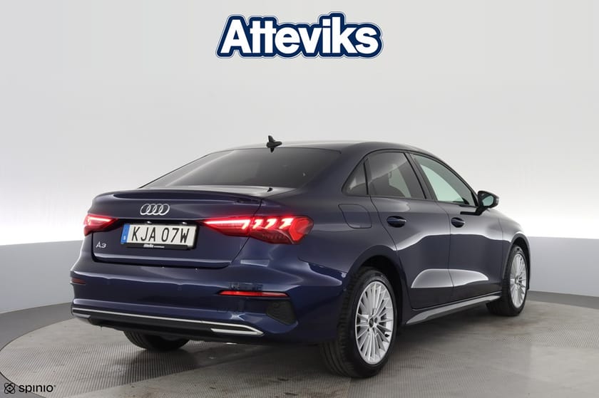 Bild 3 av Audi A3 Sedan 35 TFSI P-Värm Keyless Adaptiv Farth. CarPla