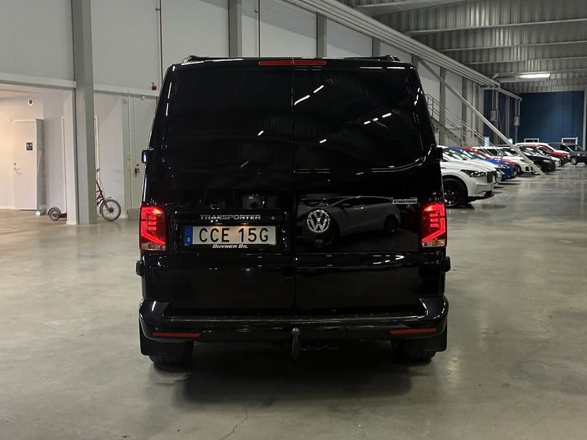 Bild 5 av Volkswagen Transporter Kombi T32 2.0TDI Aut 4M 204hk | Cockpit | El-dörrar