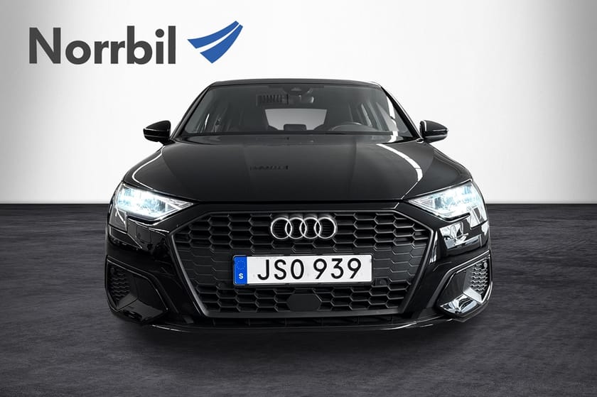 Bild 2 av Audi A3 Sportback 30 TFSI 110HK Proline, Carplay, Sportstolar