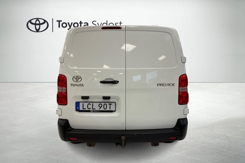 Bild 4 av Toyota Proace Long 2.0d 120 hk. Comfort 2 d. Drag Head-up Värmare
