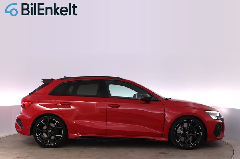 Bild 2 av Audi RS 3 Sportback 2.5 TFSI Quattro Kolfiber HUD 400hk