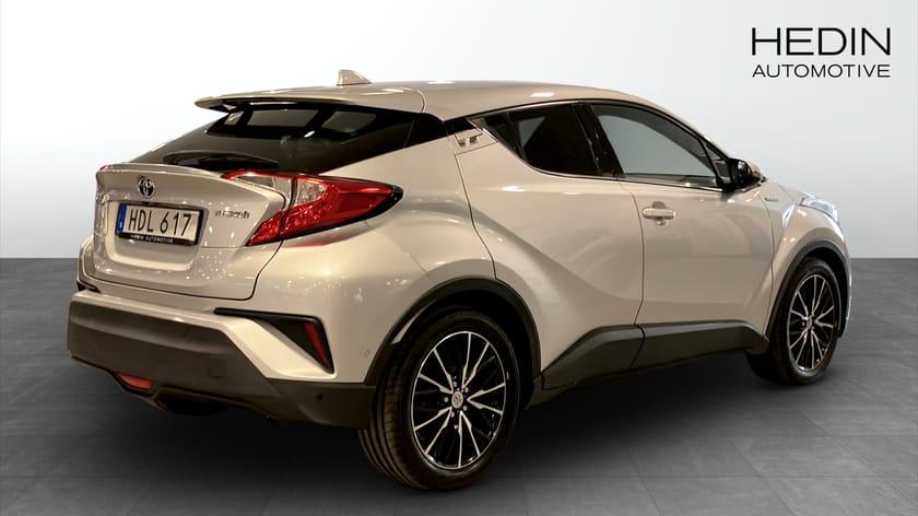 Bild 2 av Toyota C-HR Hybrid CVT, 122hk, Executive
