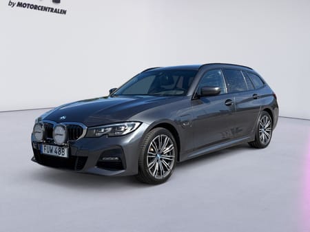 BMW 330e xDrive Touring M-Sport/292hk xDrive/Servicebok/Drag/Värmare