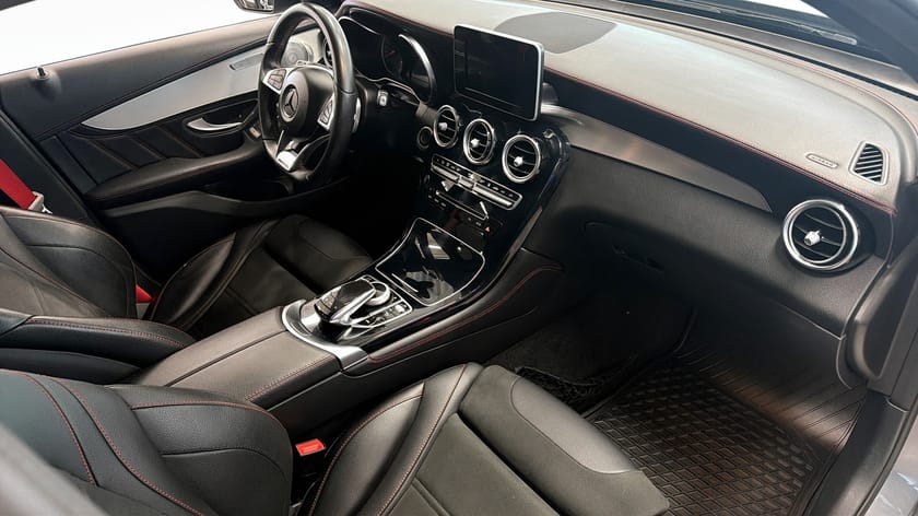 Bild 3 av Mercedes-Benz AMG GLC 43 4MATIC 9G-Tronic