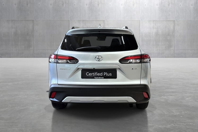 Bilde 4 av Toyota Corolla Cross Hybrid AWD-i 2.0 Bensin Automat Executive