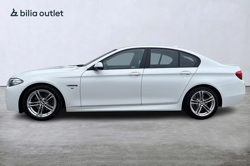 Bild 3 av BMW 520d Sedan M Sport 190hk / Sensorer Bluetooth Rattvärme