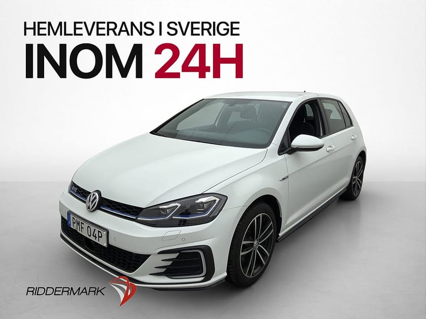 Bild 1 av Volkswagen Golf GTE 204hk Digital cockpit Värmare Nyservad