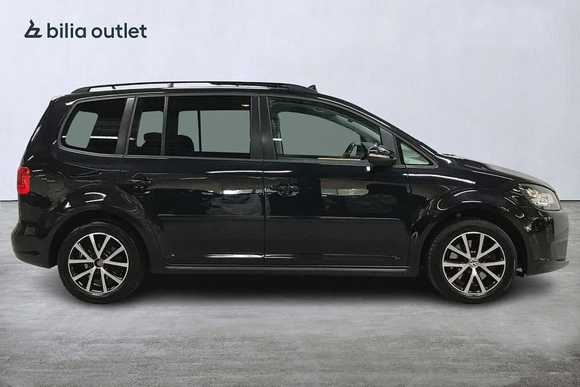 Bild 5 av Volkswagen Touran 7-seater 2.0 TDI Masters DSG 7-sits 140hk Panorama Navi Drag