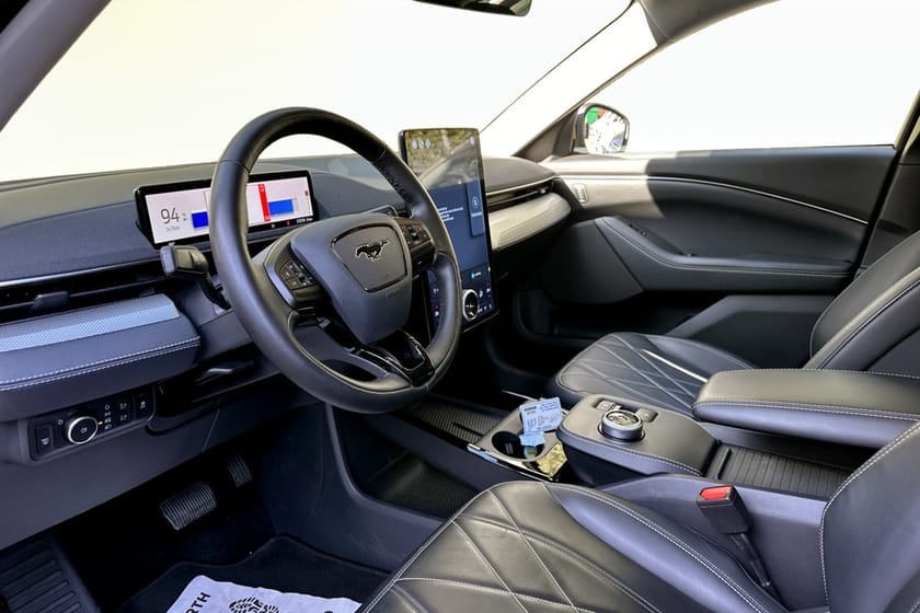 Bild 5 av Ford Mustang Mach-E Standard Range RWD, (70 kWh) 269hk (198kWh)
