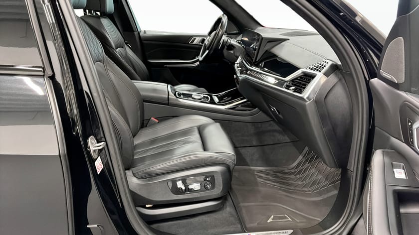 Bild 3 av BMW X7 xDrive40i xDrive 40i H/K Soft close Drag DAP