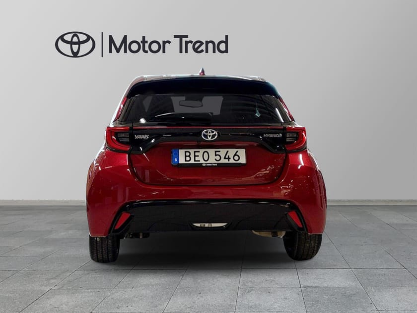 Bild 4 av Toyota Yaris Hybrid 1.5 Style Vinterhjul