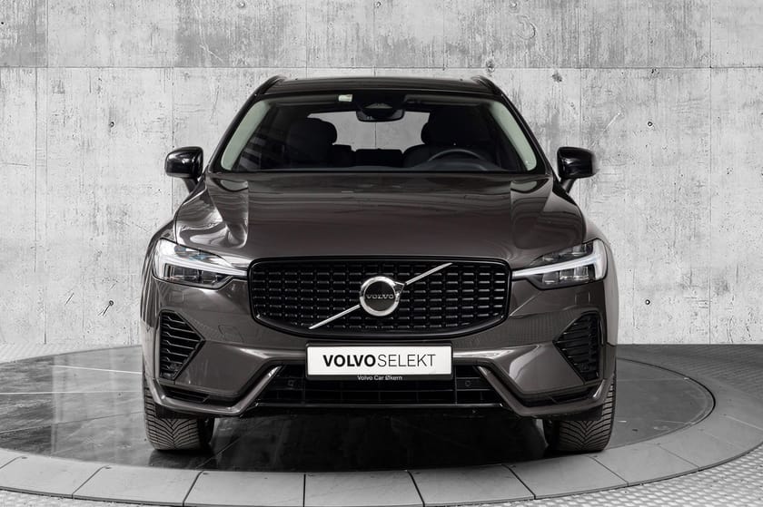 Bilde 3 av Volvo XC60 T6 AWD Plug in Hybrid Plus Dark Long Range