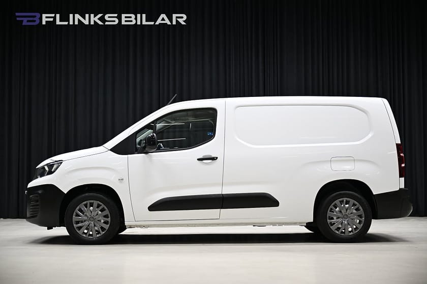 Bild 1 av Peugeot Partner Utökad Last 131HK L2 Servicebil|Inredd|Drag|Värmare|Backkamera|Moms