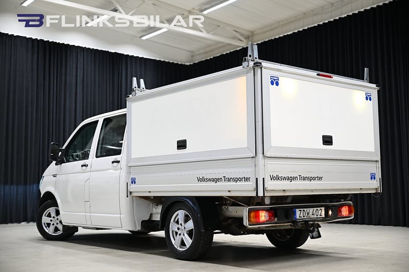 Bild 4 av Volkswagen Transporter Chassi Dubbelhytt 4Motion 150HK Dubbelhytt|Kåpa|Inredd|LED|EnÄgare|Moms