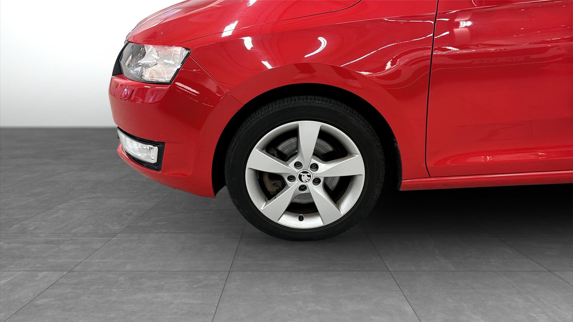 Skoda Rapid Spaceback 1.2 TSI 2017, photo 6/10