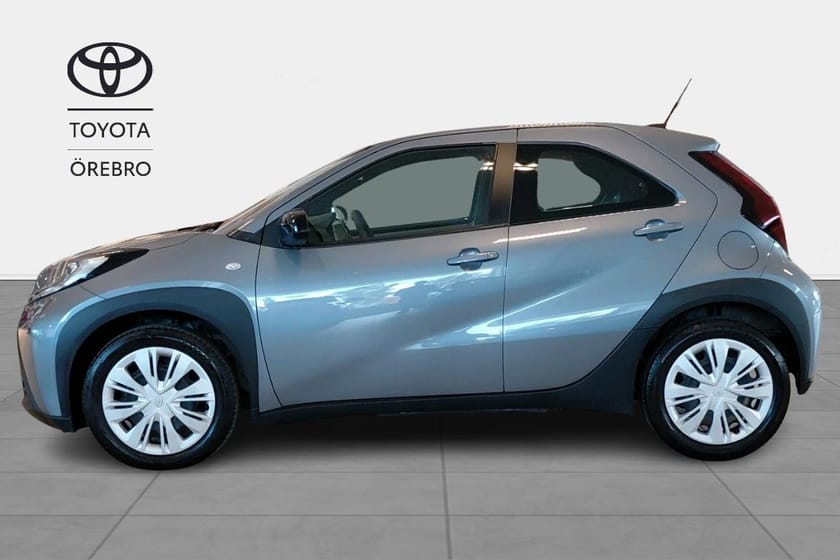 Bild 2 av Toyota Aygo X 1,0 Play V-hjul